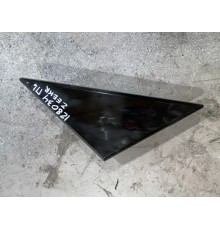 Декоративная накладка левого зеркала заднего вида