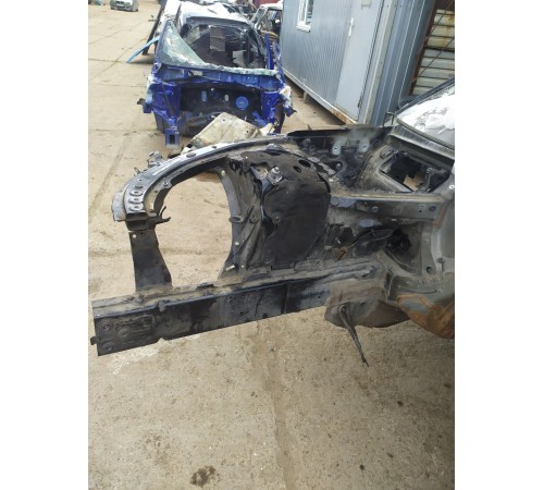 Лонжерон(передний правый)