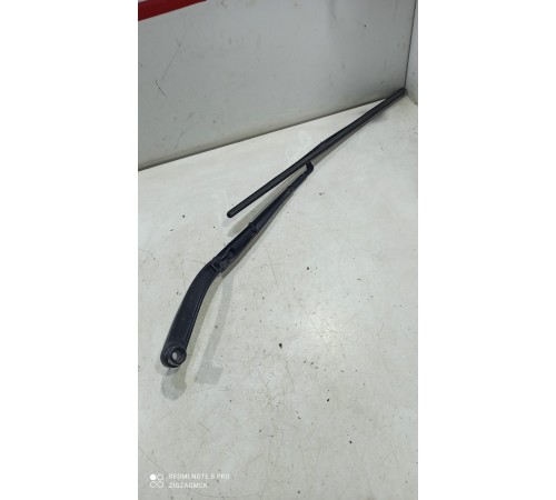 Поводок стеклоочистителя(левый)