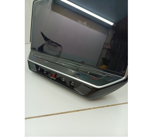 Монитор мультимедийный многофункциональный