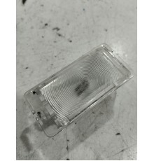 Плафон внутреннего освещения салона