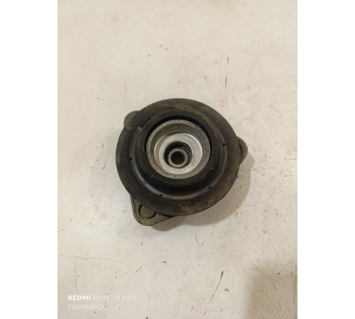 Опора амортизатора