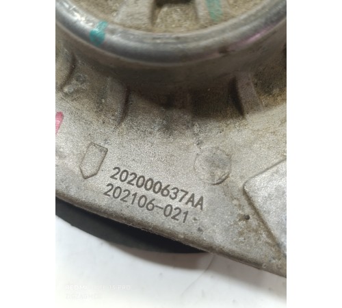 Опора амортизатора