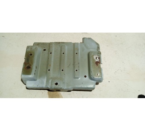 Крепление аккумулятора