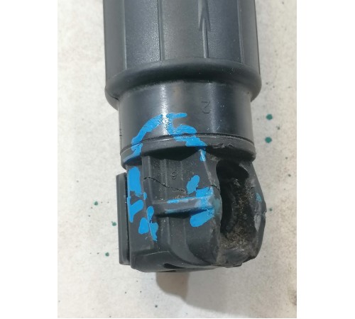 Амортизатор крышки багажника левый