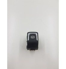 Кнопка стояночного тормоза