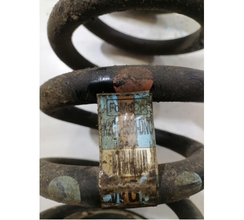 Пружина подвески задняя