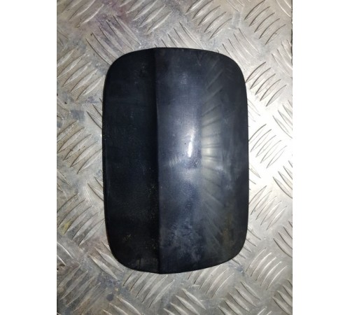 Лючок бензобака