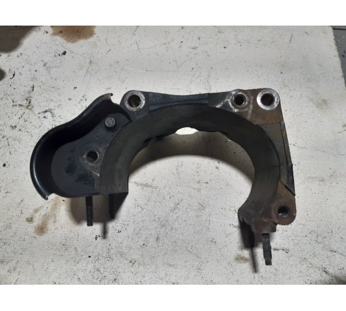 Кронштейн топливного фильтра