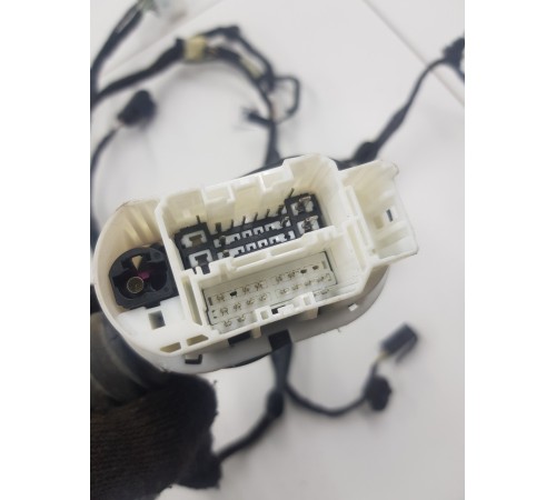 Электропроводка двери передняя правая