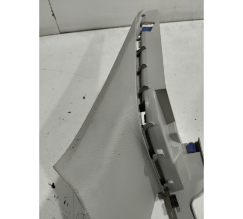 Обшивка стойки (задняя правая)