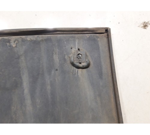 Молдинг двери (задний, левый)