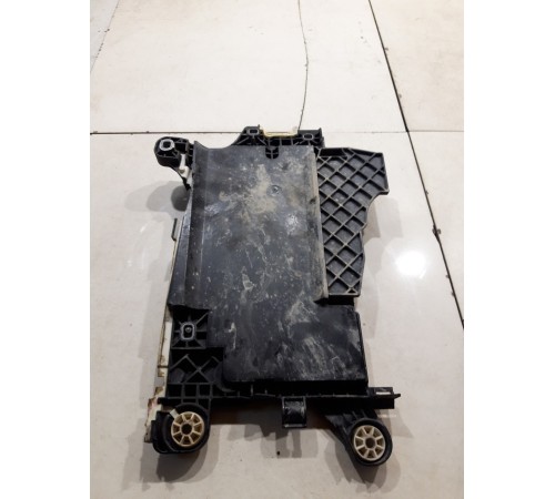 Кронштейн(крепление) аккумулятора (АКБ)