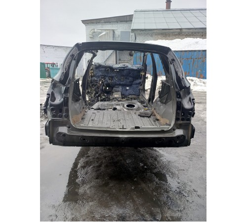 Панель задняя