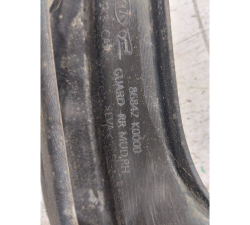 Брызговик задний правый