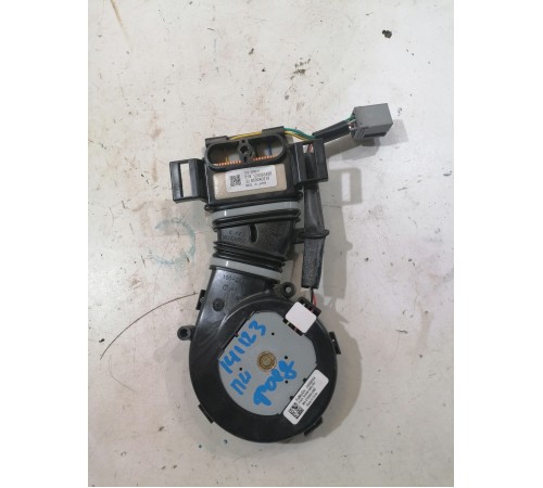 Элемент вентиляции переднего левого сиденья