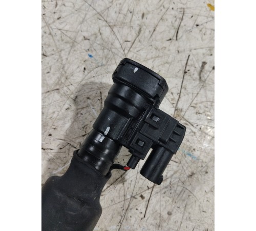 Патрубок картерных газов с датчиком температуры