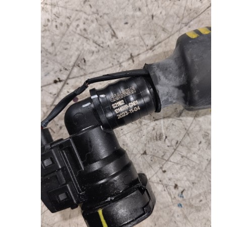 Патрубок картерных газов с датчиком температуры