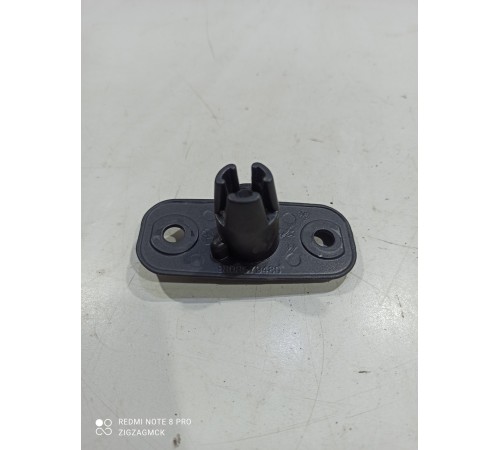 Направляющая сдвижной двери (задняя левая)