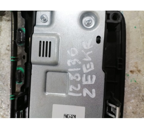 Дисплей климат контроля центральной консоли