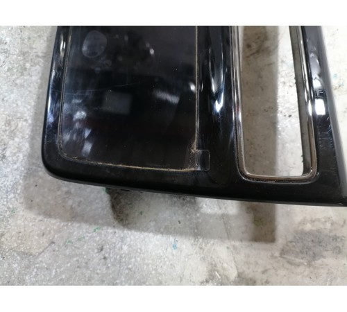 Дисплей климат контроля центральной консоли