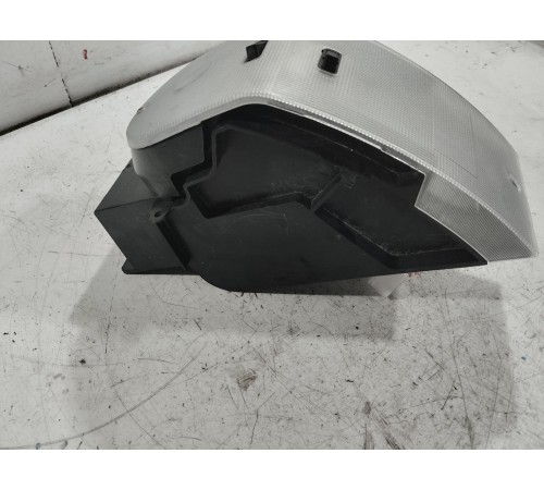 Фонарь освещения салона левый