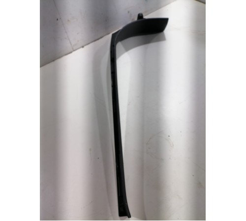 Накладка порога передняя левая