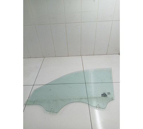 Стекло двери переднее правое