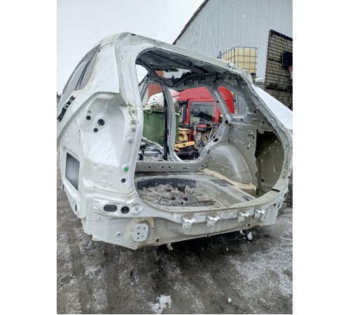 Панель задняя