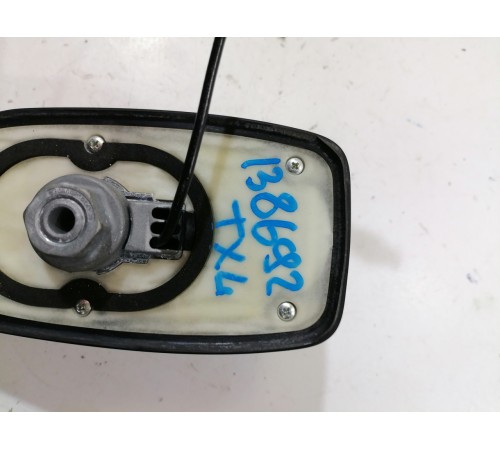 Антенна крыши плавник