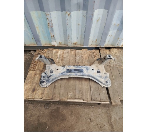 Балка подвески (подрамник) передняя