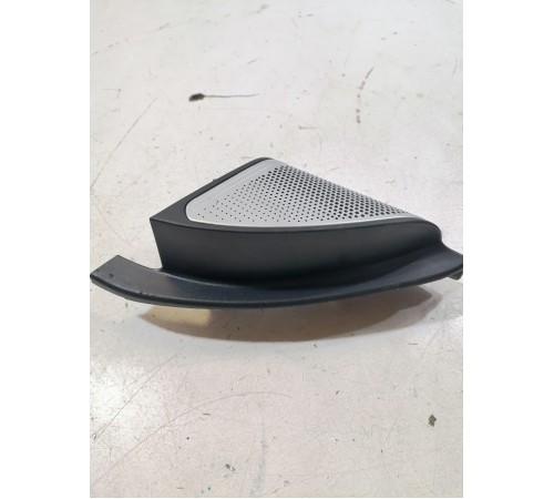 Динамик (уголок) двери передний левый