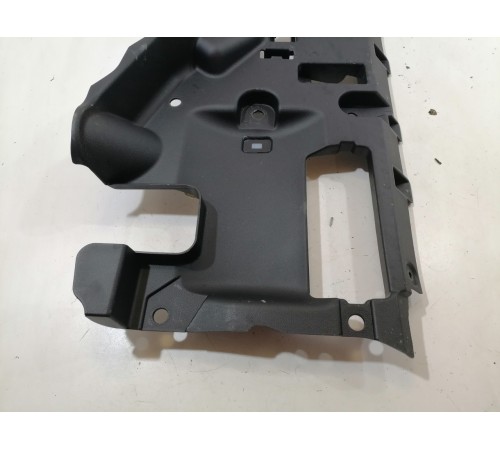 Накладка торпедо нижняя