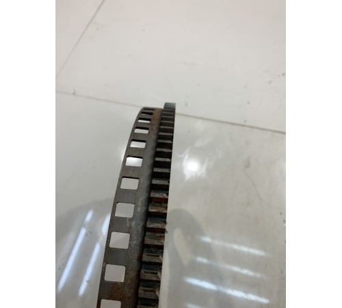 Маховик двигателя