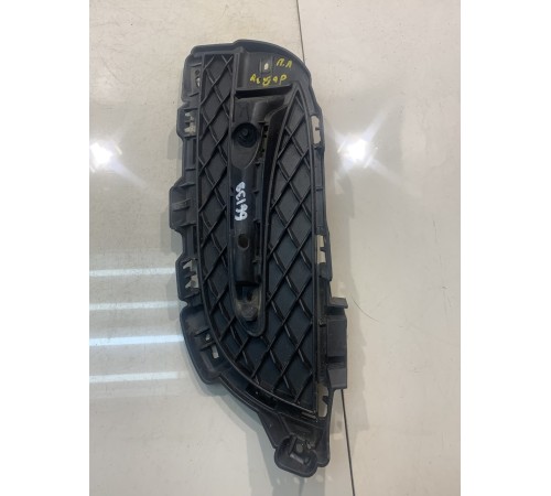 Ресничка переднего бампера (левая)