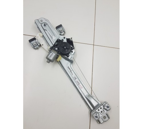 Стеклоподъемник двери задний левый