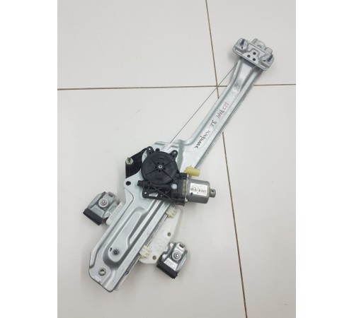 Стеклоподъемник двери задний левый