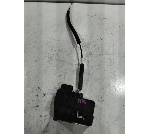 Замок двери передний правый