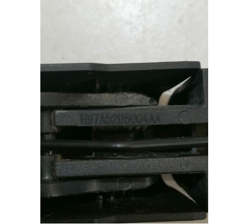 Поводок крышки багажника