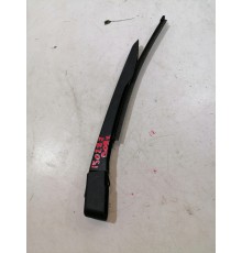 Поводок крышки багажника