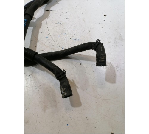 Патрубок системы охлаждения