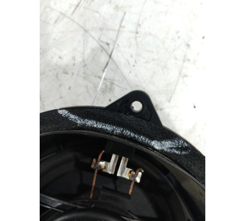 Динамик двери (передний левый)