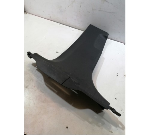 Обшивка центральной стойки левая нижняя