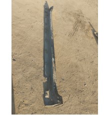 Накладка порога левая