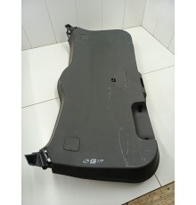 Обшивка крышки багажника