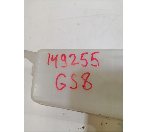 Бачок омывателя лобового стекла