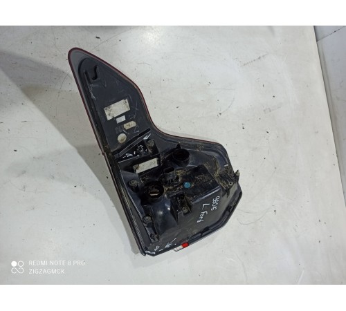 Фонарь (задний левый)