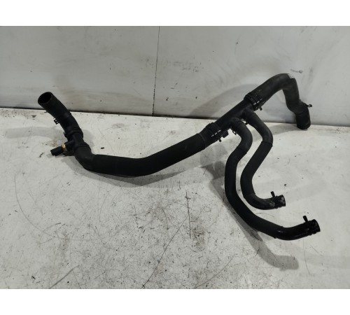 Патрубок охлаждения