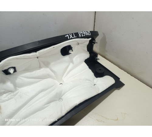 Накладка замка двери крышки багажника