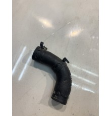 Патрубок системы охлаждения